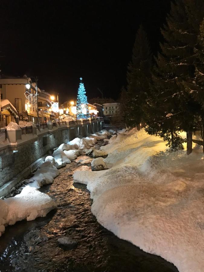 Hotel Coeur Du Village ラ・トゥイール エクステリア 写真