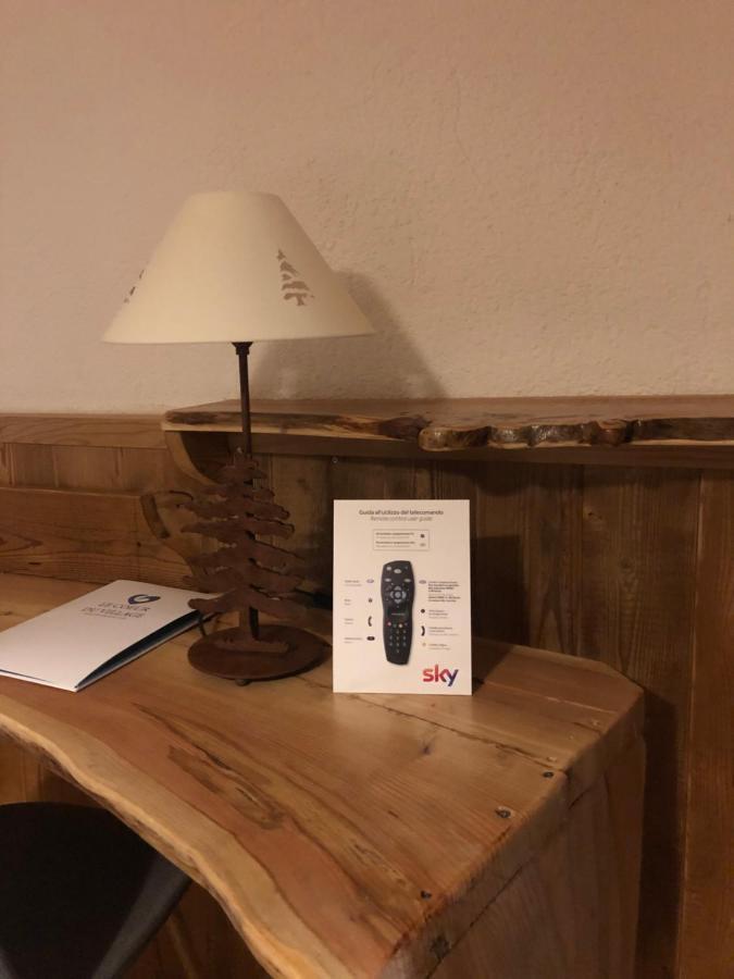 Hotel Coeur Du Village ラ・トゥイール エクステリア 写真