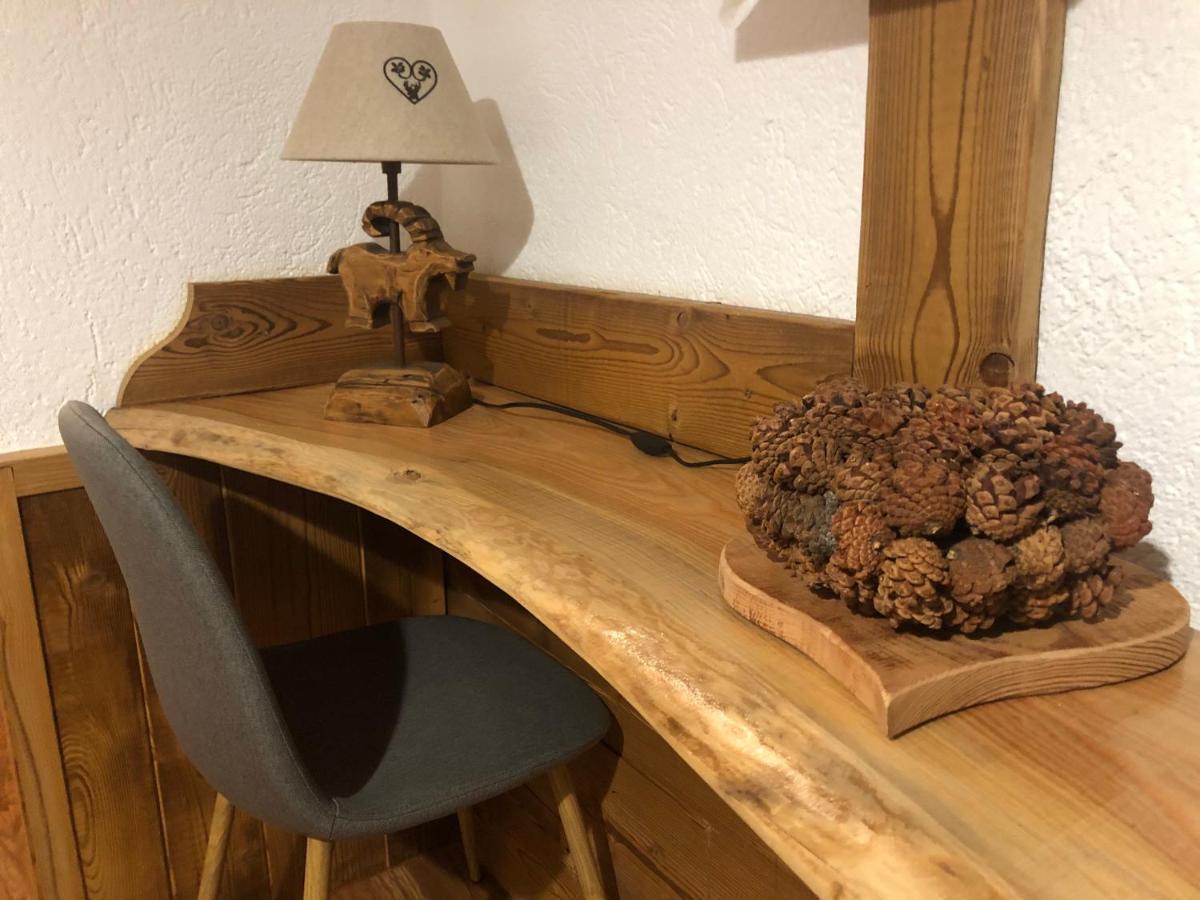 Hotel Coeur Du Village ラ・トゥイール エクステリア 写真