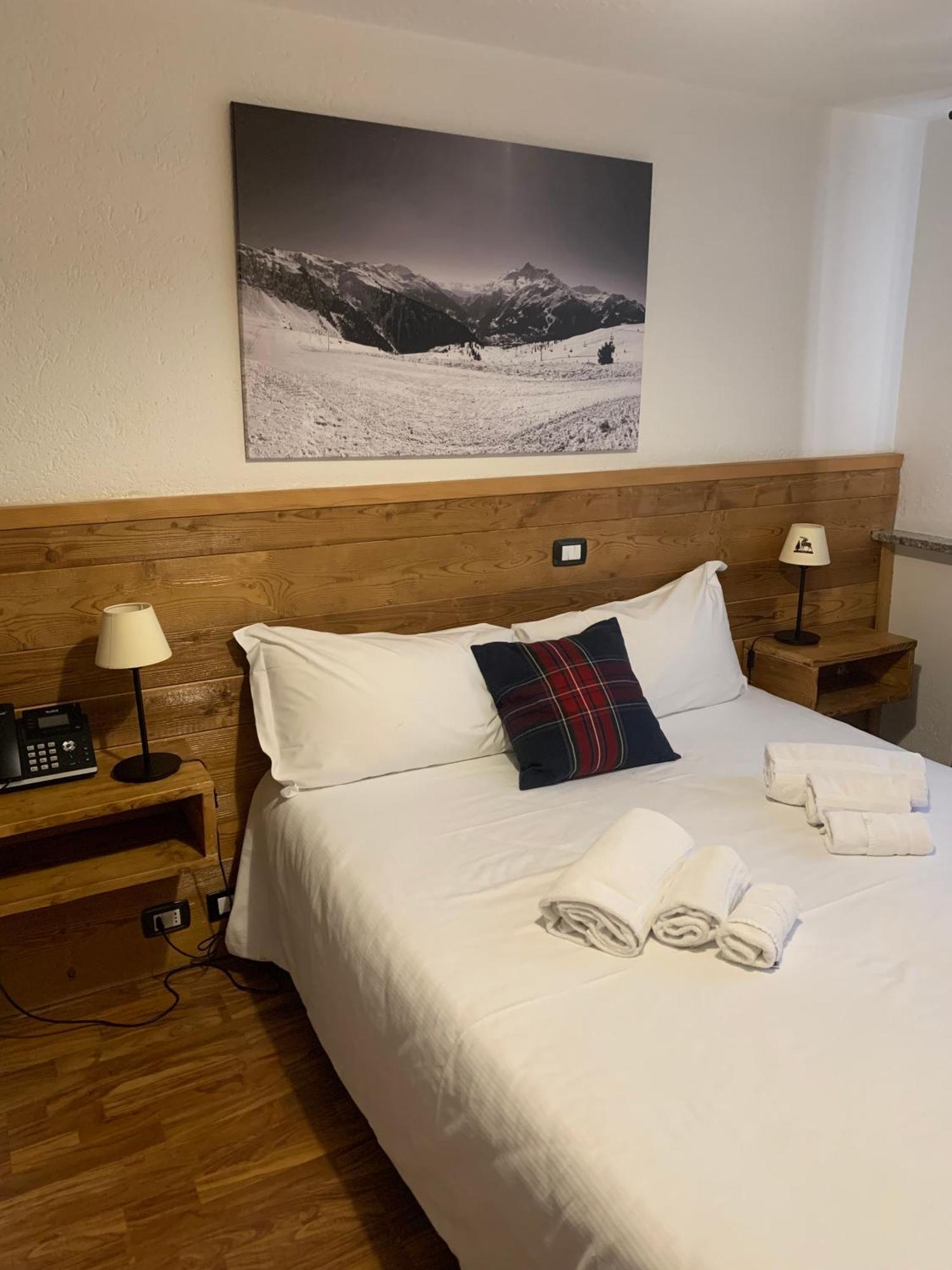 Hotel Coeur Du Village ラ・トゥイール エクステリア 写真
