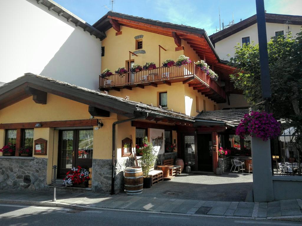 Hotel Coeur Du Village ラ・トゥイール エクステリア 写真